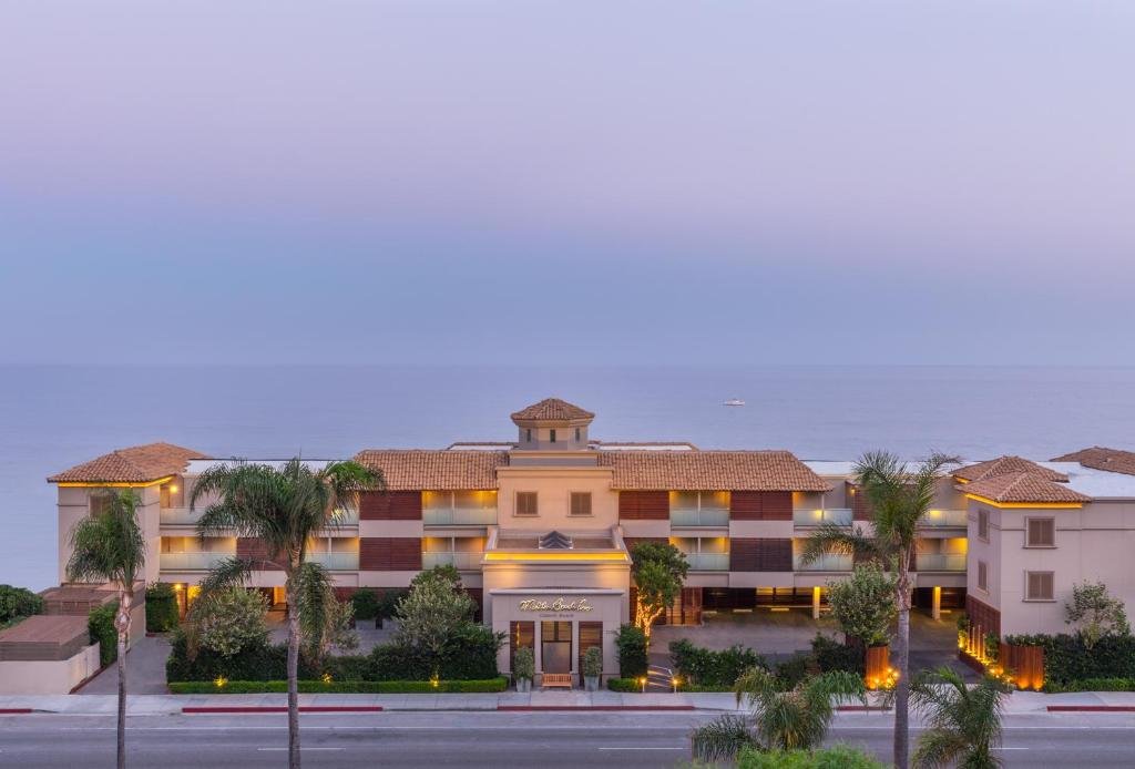 California coast romantic getaways